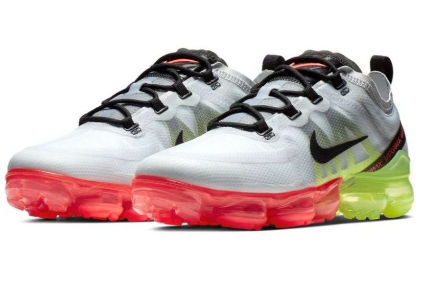 Les baskets Nike Vapormax 2018-2019 incarnent un style audacieux et une performance inégalée, design avant-gardiste 
.pas cher. Le moins cher.