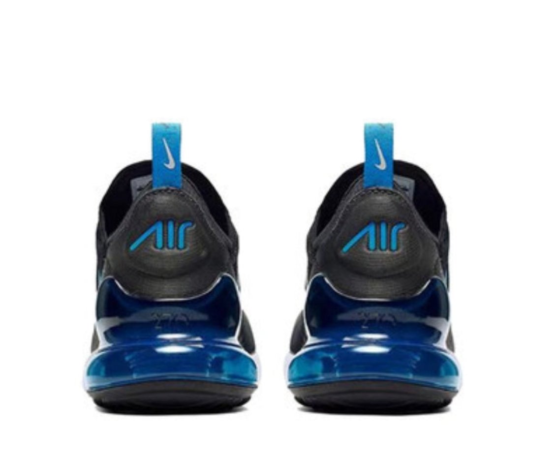 Les Baskets Nike Air Max 270 plus combinent un design élégant et une technologie de pointe. moderne et leur sur toute la longueur.pas cher. Le moins cher.