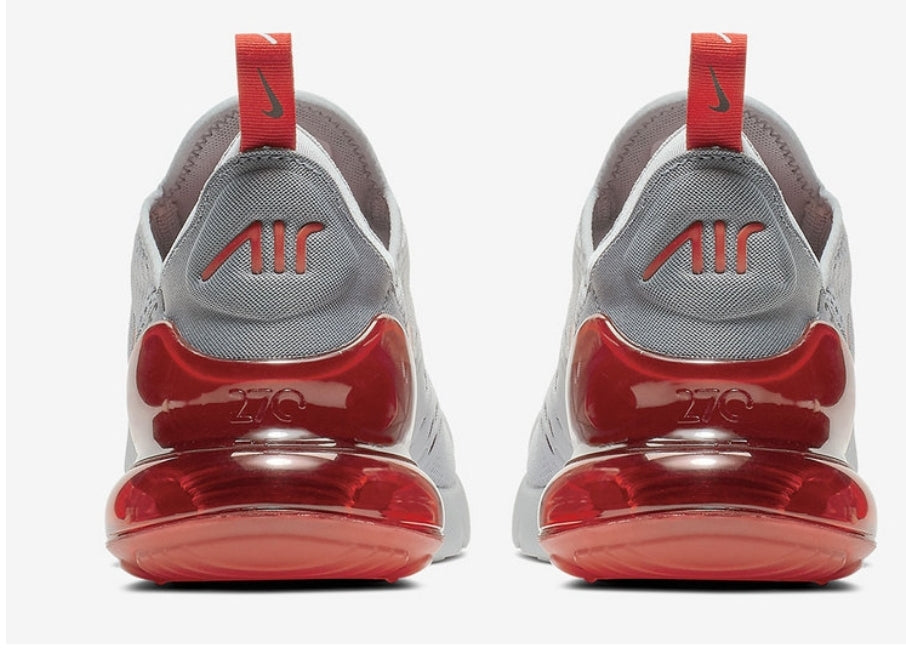 Les Baskets Nike Air Max 270 plus combinent un design élégant et une technologie de pointe. moderne et leur sur toute la longueur.pas cher. Le moins cher.