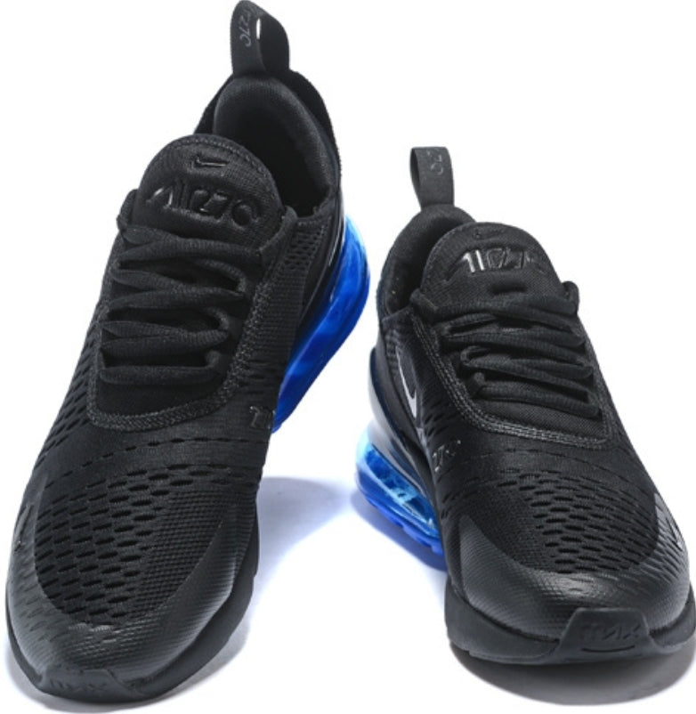 Les Baskets Nike Air Max 270 plus combinent un design élégant et une technologie de pointe. moderne et leur sur toute la longueur.pas cher. Le moins cher.