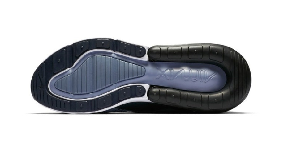 Les Baskets Nike Air Max 270 plus combinent un design élégant et une technologie de pointe. moderne et leur sur toute la longueur.pas cher. Le moins cher.