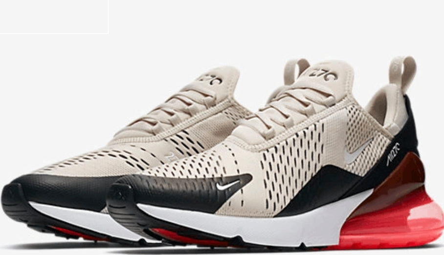 Les Baskets Nike Air Max 270 plus combinent un design élégant et une technologie de pointe. moderne et leur sur toute la longueur.pas cher. Le moins cher.