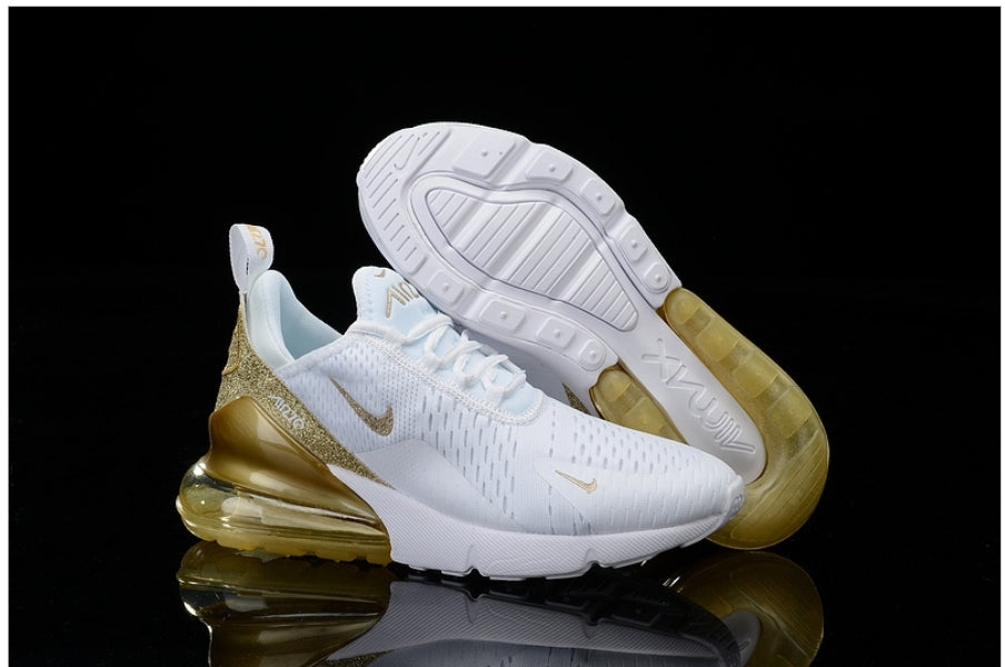 Les Baskets Nike Air Max 270 plus combinent un design élégant et une technologie de pointe. moderne et leur sur toute la longueur.pas cher. Le moins cher.