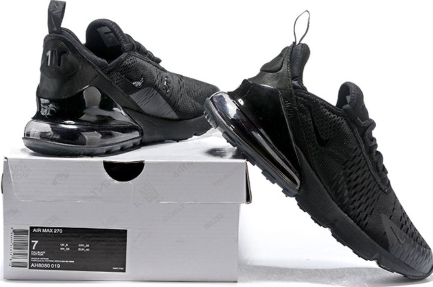 Les Baskets Nike Air Max 270 plus combinent un design élégant et une technologie de pointe. moderne et leur sur toute la longueur.pas cher. Le moins cher.