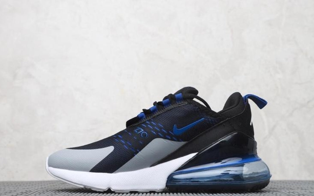 Les Baskets Nike Air Max 270 plus combinent un design élégant et une technologie de pointe. moderne et leur sur toute la longueur.pas cher. Le moins cher.