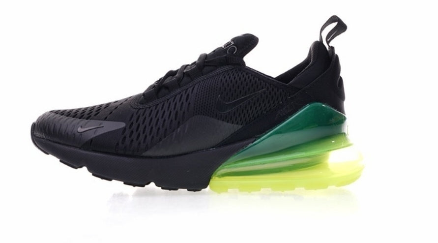Les Baskets Nike Air Max 270 plus combinent un design élégant et une technologie de pointe. moderne et leur sur toute la longueur.pas cher. Le moins cher.