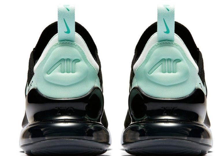 Les Baskets Nike Air Max 270 plus combinent un design élégant et une technologie de pointe. moderne et leur sur toute la longueur.pas cher. Le moins cher.