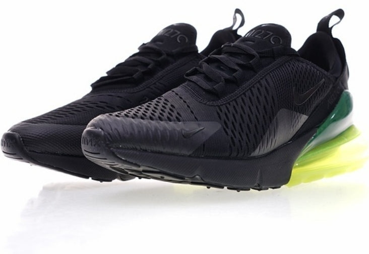 Les Baskets Nike Air Max 270 plus combinent un design élégant et une technologie de pointe. moderne et leur sur toute la longueur.pas cher. Le moins cher.