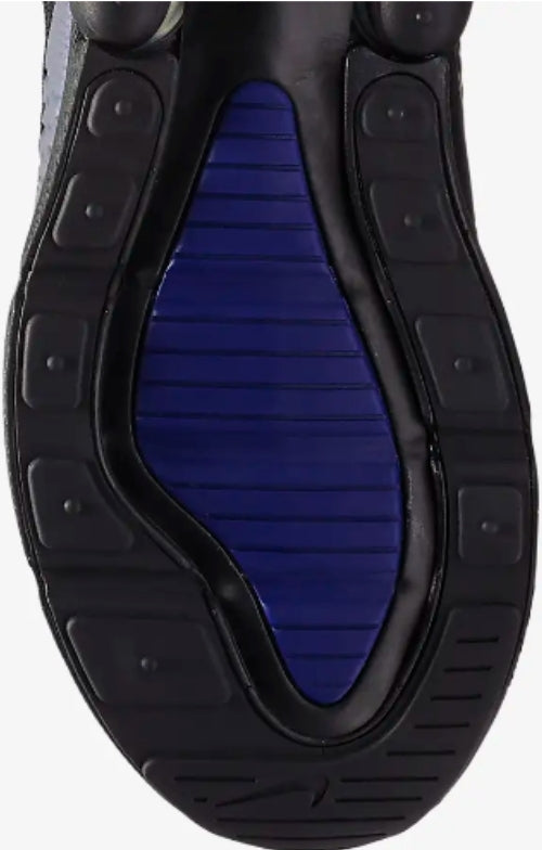 Les Baskets Nike Air Max 270 plus combinent un design élégant et une technologie de pointe. moderne et leur sur toute la longueur.pas cher. Le moins cher.