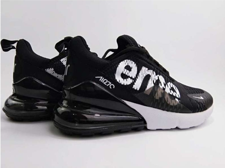 Les Baskets Nike Air Max 270 plus combinent un design élégant et une technologie de pointe. moderne et leur sur toute la longueur.pas cher. Le moins cher.