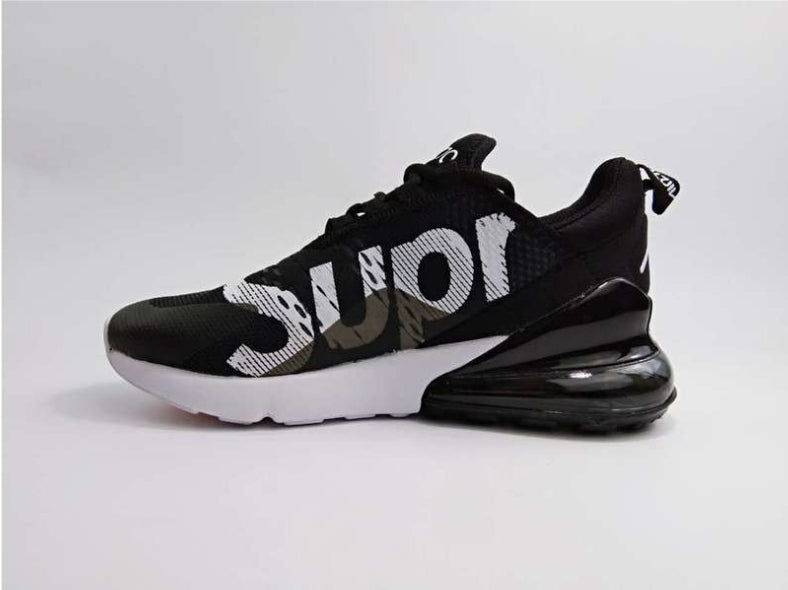 Les Baskets Nike Air Max 270 plus combinent un design élégant et une technologie de pointe. moderne et leur sur toute la longueur.pas cher. Le moins cher.