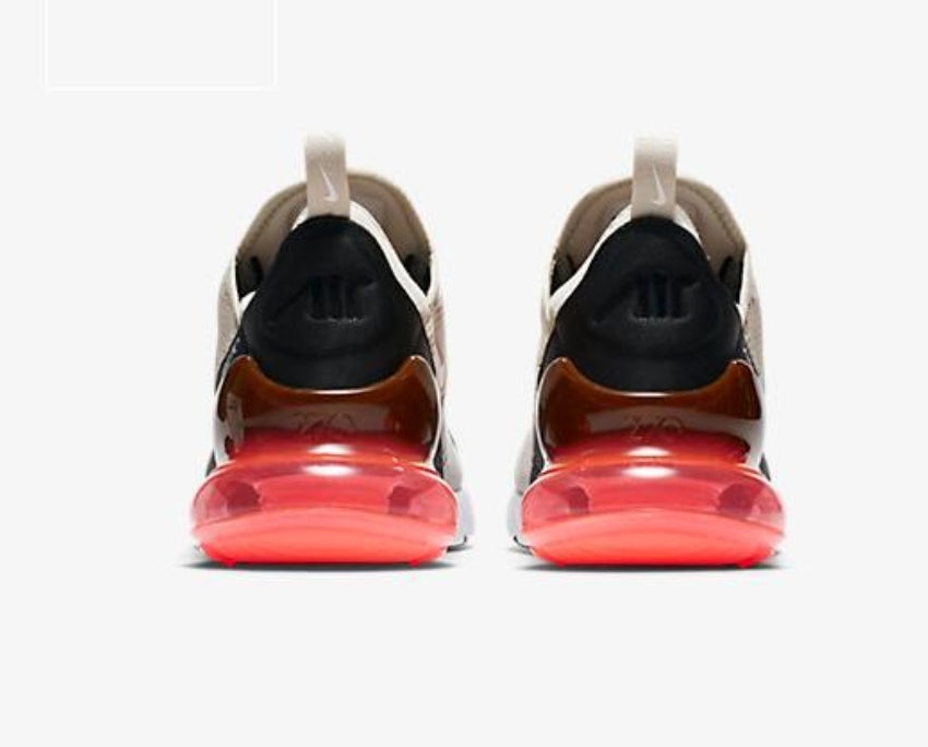 Les Baskets Nike Air Max 270 plus combinent un design élégant et une technologie de pointe. moderne et leur sur toute la longueur.pas cher. Le moins cher.