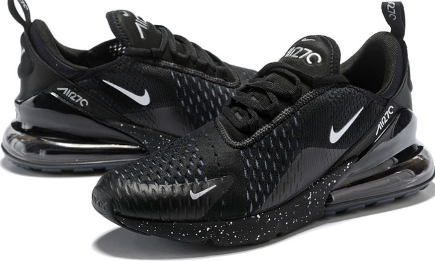 Les Baskets Nike Air Max 270 plus combinent un design élégant et une technologie de pointe. moderne et leur sur toute la longueur.pas cher. Le moins cher.