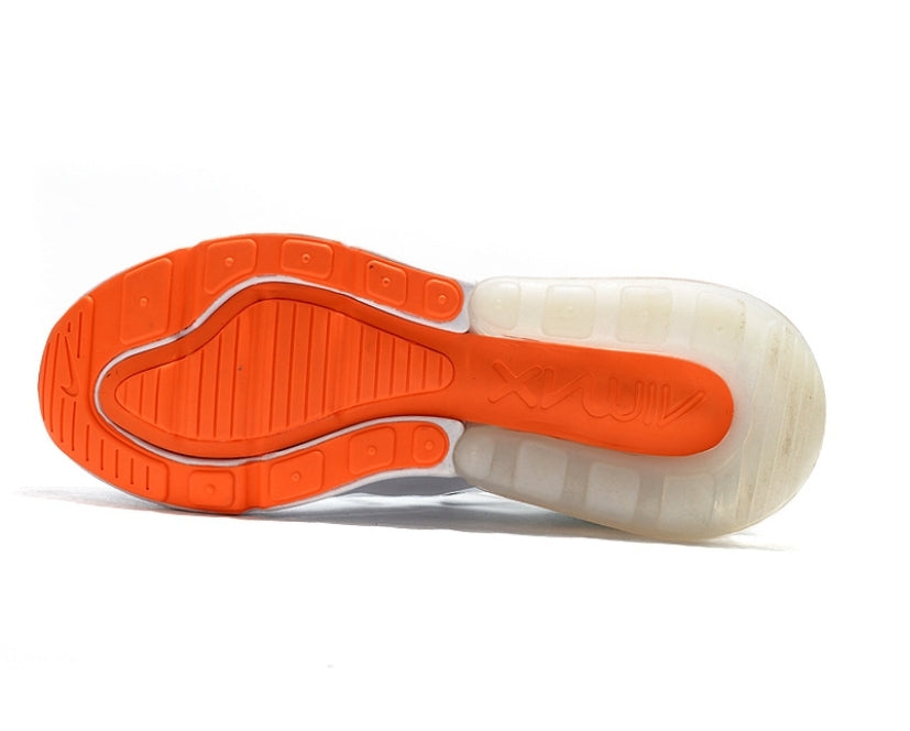 Les Baskets Nike Air Max 270 plus combinent un design élégant et une technologie de pointe. moderne et leur sur toute la longueur.pas cher. Le moins cher.