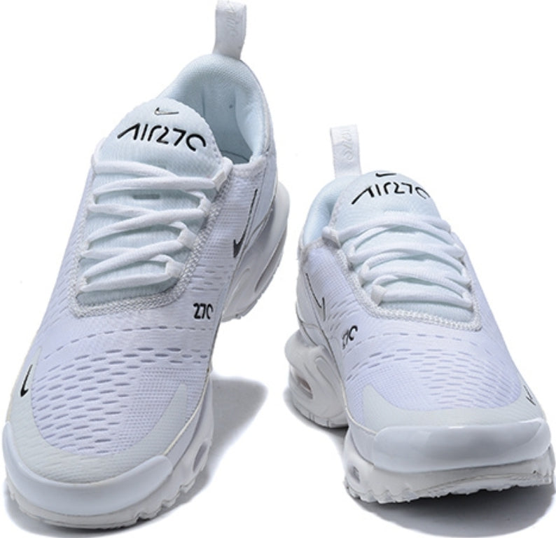 Les Baskets Nike Air Max 270 plus combinent un design élégant et une technologie de pointe. moderne et leur sur toute la longueur.pas cher. Le moins cher.