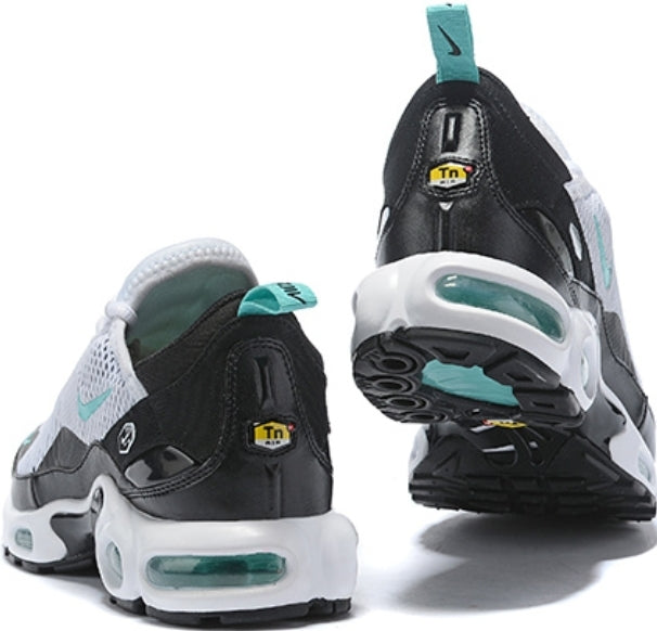 Les Baskets Nike Air Max 270 plus combinent un design élégant et une technologie de pointe. moderne et leur sur toute la longueur.pas cher. Le moins cher.