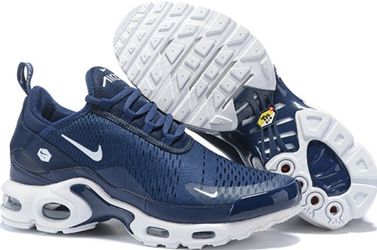 Les Baskets Nike Air Max 270 plus combinent un design élégant et une technologie de pointe. moderne et leur sur toute la longueur.pas cher. Le moins cher.