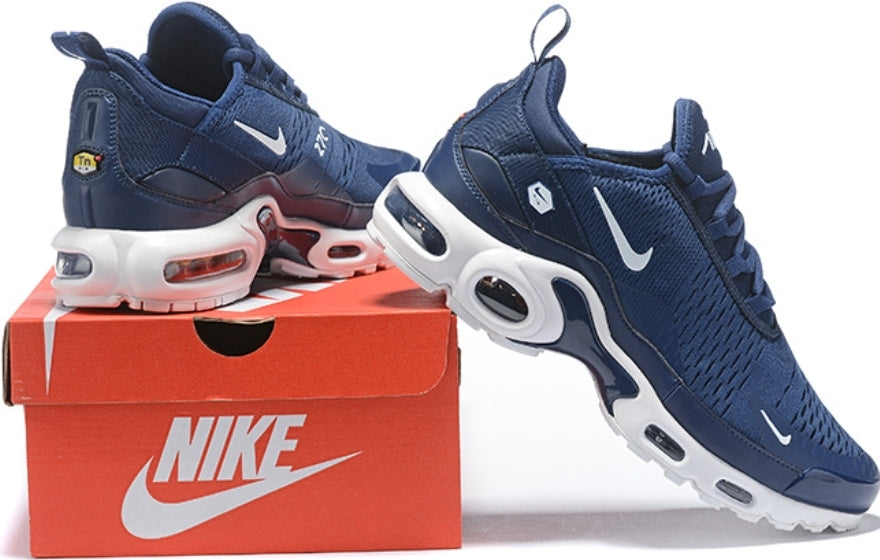 Les Baskets Nike Air Max 270 plus combinent un design élégant et une technologie de pointe. moderne et leur sur toute la longueur.pas cher. Le moins cher.