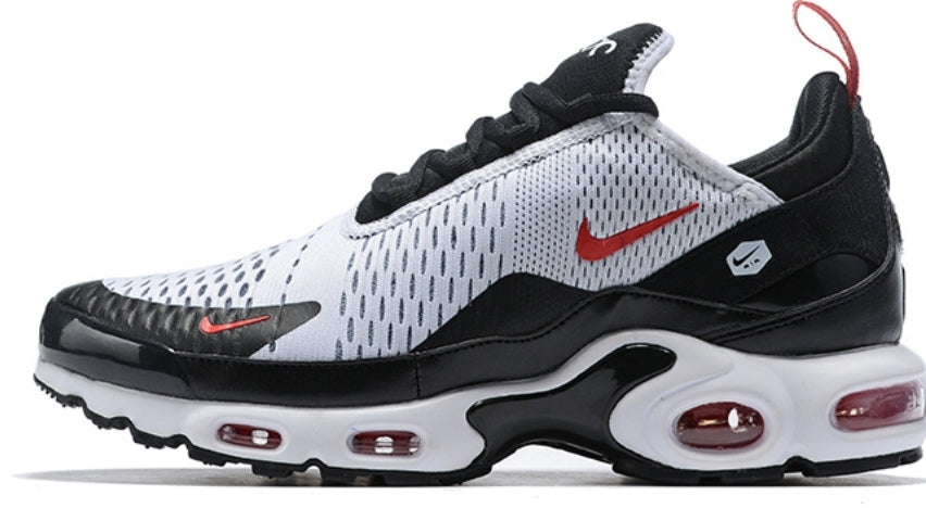 Les Baskets Nike Air Max 270 plus combinent un design élégant et une technologie de pointe. moderne et leur sur toute la longueur.pas cher. Le moins cher.