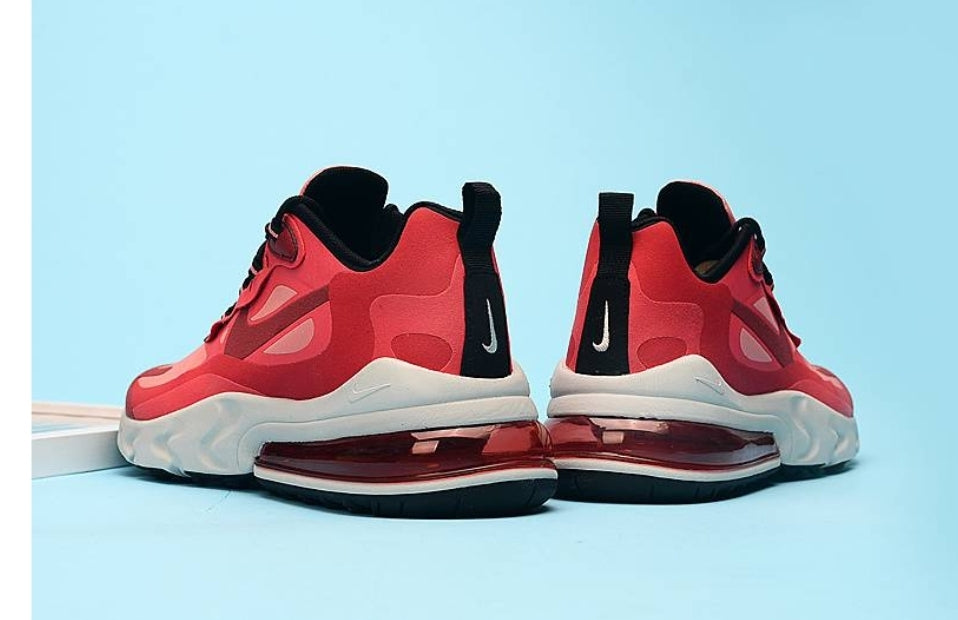 Nike air 270 react