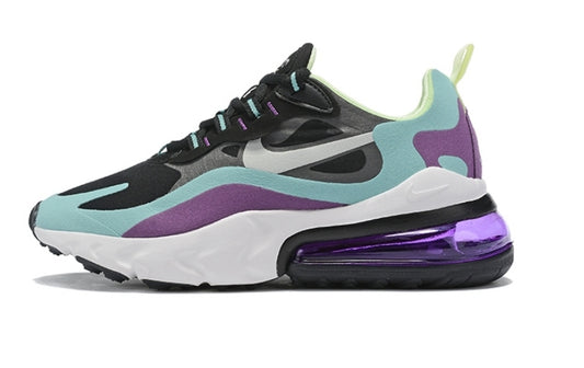 Les baskets Nike React offrent exceptionnelle de style moderne et d'innovation .  design élégant et  choix incontournable.pas cher.le moins cher.