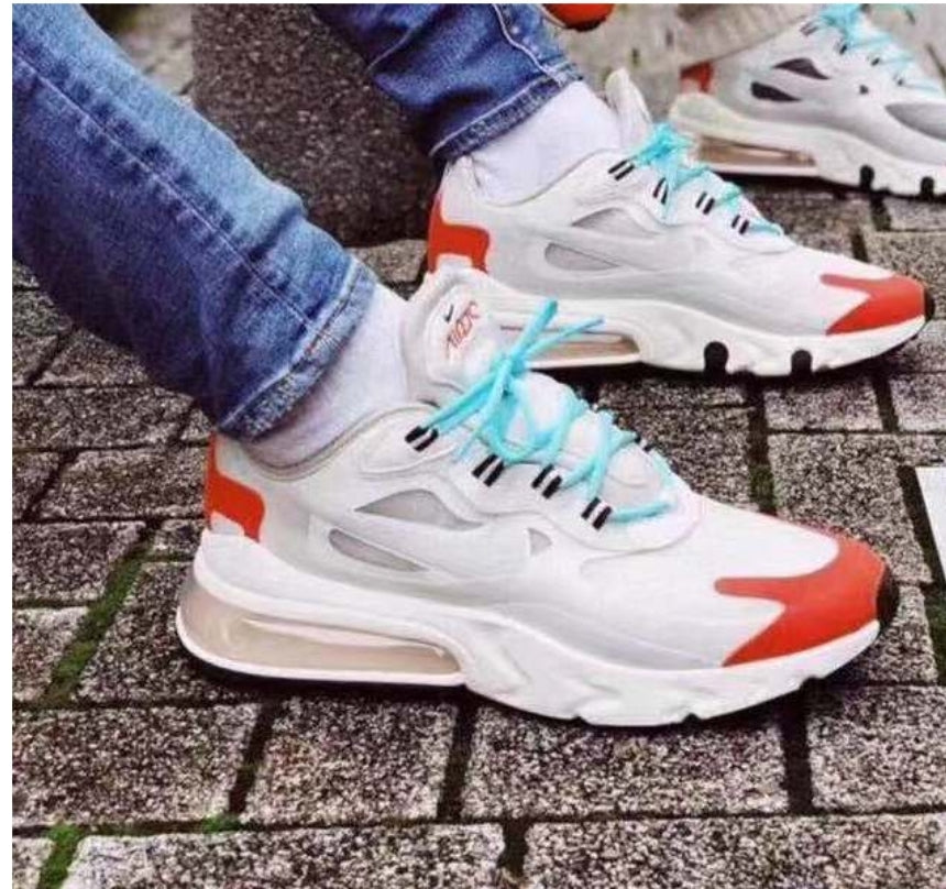 Les baskets Nike React offrent exceptionnelle de style moderne et d'innovation . design élégant et choix incontournable.pas cher.le moins cher.