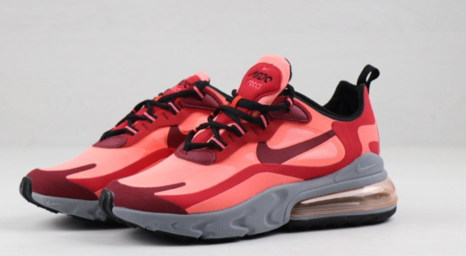 Les baskets Nike React offrent exceptionnelle de style moderne et d'innovation .  design élégant et  choix incontournable.pas cher.le moins cher.