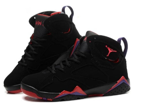 Baskets air Jordan 7 femme Elles ont conquis les amateurs de mode grâce à leur esthétique audacieuse et leurs innovations techniques.