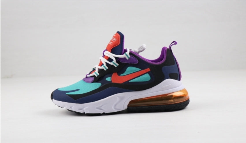 Les baskets Nike React offrent exceptionnelle de style moderne et d'innovation . design élégant et choix incontournable.pas cher.le moins cher.