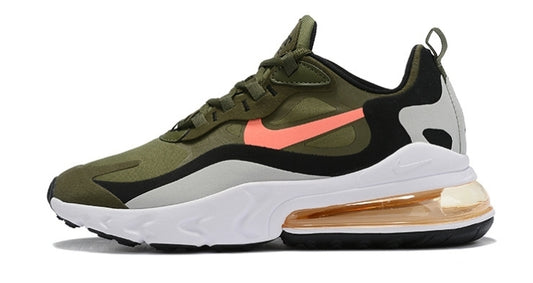 Les baskets Nike React offrent exceptionnelle de style moderne et d'innovation .  design élégant et  choix incontournable.pas cher.le moins cher.