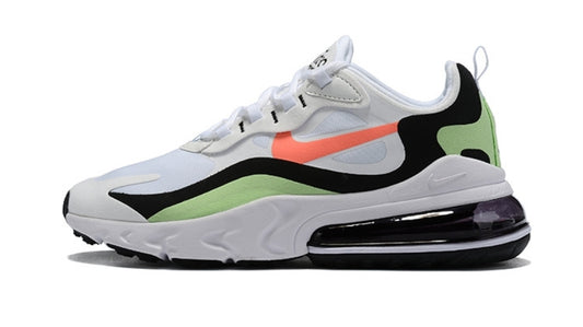 Les baskets Nike React offrent exceptionnelle de style moderne et d'innovation .  design élégant et  choix incontournable.pas cher.le moins cher.