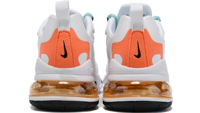 Les baskets Nike React offrent exceptionnelle de style moderne et d'innovation . design élégant et choix incontournable.pas cher.le moins cher.