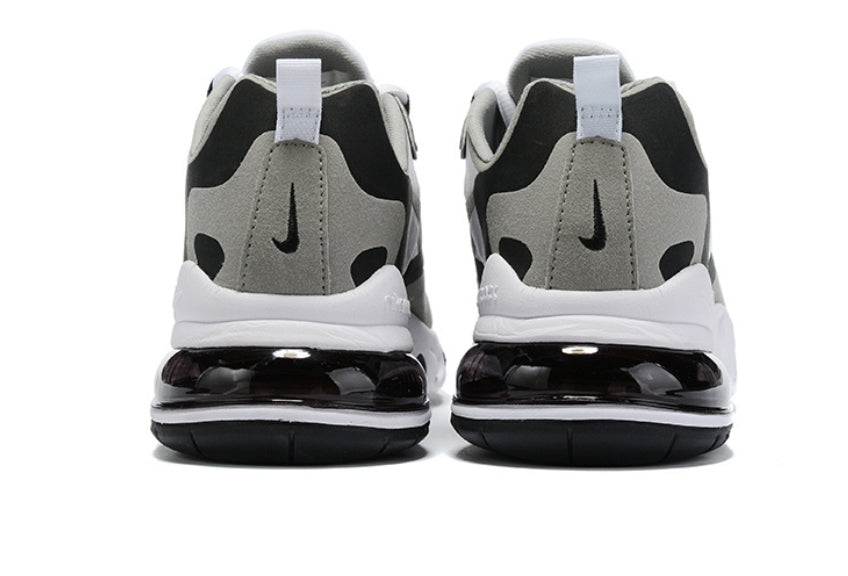 Les baskets Nike React offrent exceptionnelle de style moderne et d'innovation .  design élégant et  choix incontournable.pas cher.le moins cher.