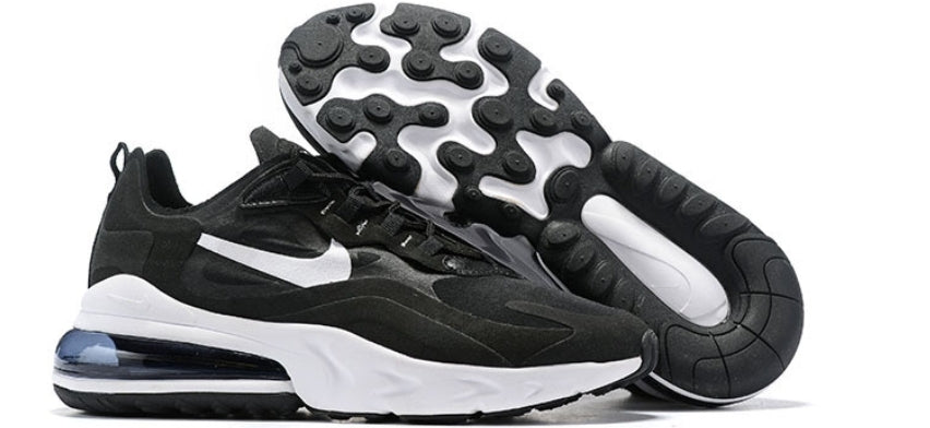 Les baskets Nike React offrent exceptionnelle de style moderne et d'innovation .  design élégant et  choix incontournable.pas cher.le moins cher.