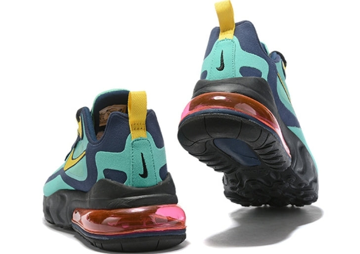 Les baskets Nike React offrent exceptionnelle de style moderne et d'innovation . design élégant et choix incontournable.pas cher.le moins cher.