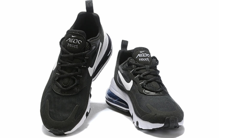 Les baskets Nike React offrent exceptionnelle de style moderne et d'innovation . design élégant et choix incontournable.pas cher.le moins cher.