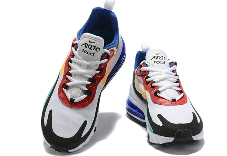 Les baskets Nike React offrent exceptionnelle de style moderne et d'innovation . design élégant et choix incontournable.pas cher.le moins cher.
