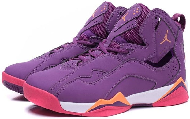 Baskets air Jordan 7 femme Elles ont conquis les amateurs de mode grâce à leur esthétique audacieuse et leurs innovations techniques.