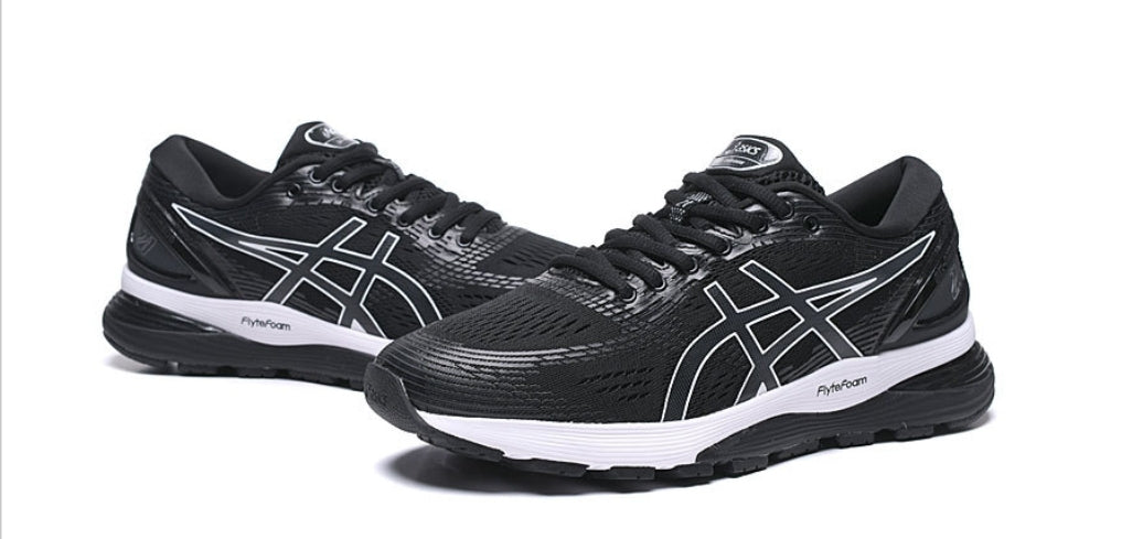 Les baskets Asics offrent une combinaison parfaite de style et de performance. Leur design élégant et leurs technologies de pointe les rendent idéales pour les couleur.