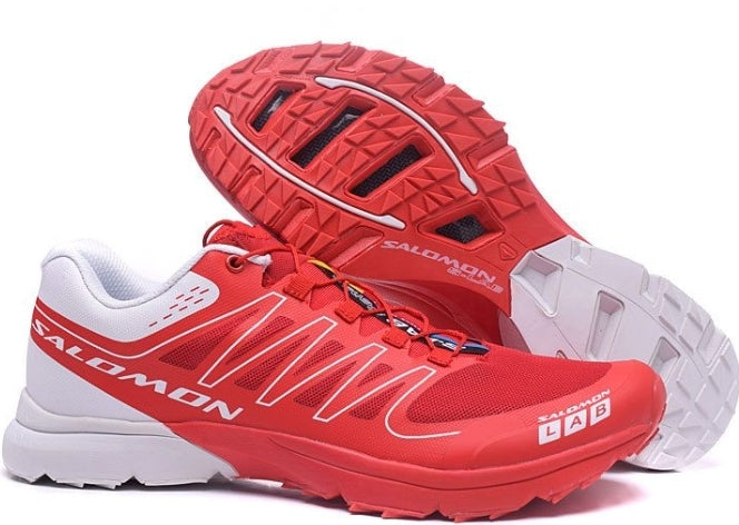 Les baskets Salomon allient performance et style de mode. Leur design innovant choix incontournable. Pas cher . Le moins cher.