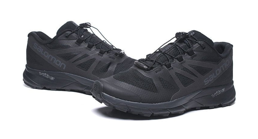 Les baskets Salomon allient performance et style de mode. Leur design innovant choix incontournable. Pas cher . Le moins cher.