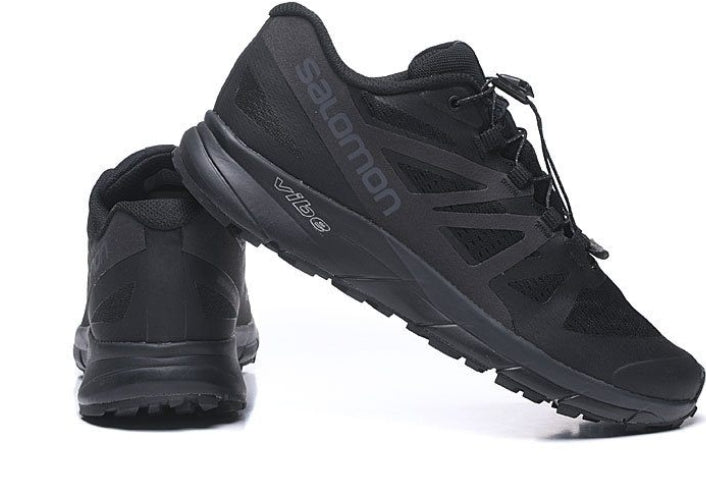 Les baskets Salomon allient performance et style de mode. Leur design innovant choix incontournable. Pas cher . Le moins cher.