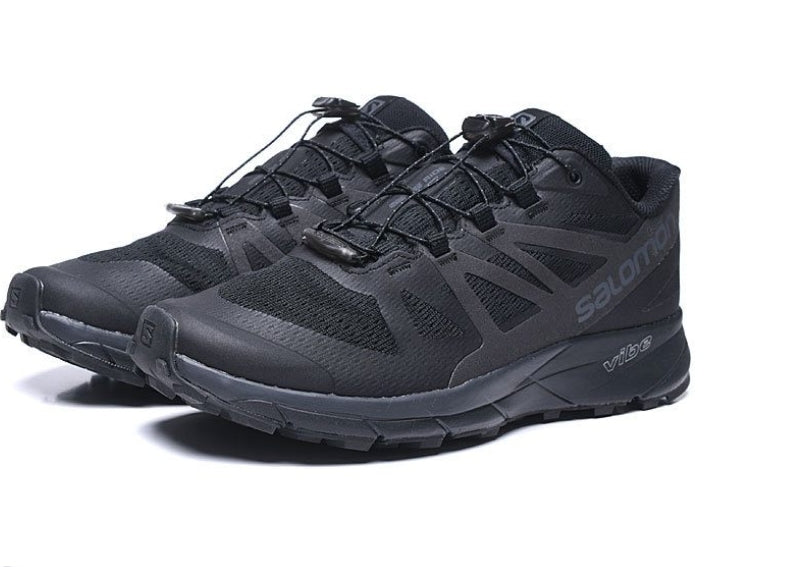 Les baskets Salomon allient performance et style de mode. Leur design innovant choix incontournable. Pas cher . Le moins cher.
