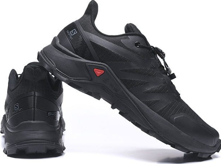 Les baskets Salomon allient performance et style de mode. Leur design innovant choix incontournable. Pas cher . Le moins cher.