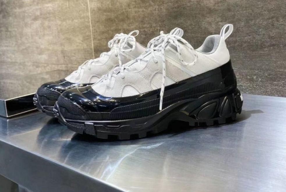 Les baskets Burberry incarnent un style emblématique et une sophistication britannique.
 leur design raffiné. Pas cher. Le moins cher.