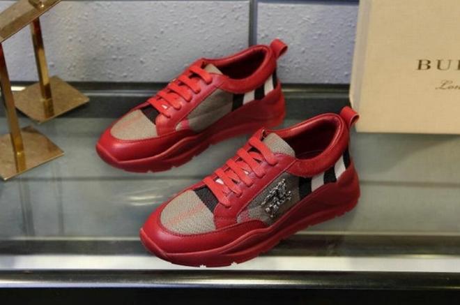 Les baskets Burberry incarnent un style emblématique et une sophistication britannique.
 leur design raffiné. Pas cher. Le moins cher.