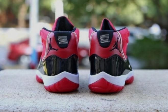 Les Air Jordan 11 Femme permettent de personnaliser votre style tout en bénéficiant d’un confort supérieur.Idéale pour un usage quotidien.