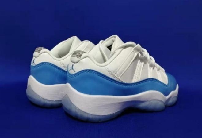 Les Air Jordan 11 Femme permettent de personnaliser votre style tout en bénéficiant d’un confort supérieur.Idéale pour un usage quotidien.