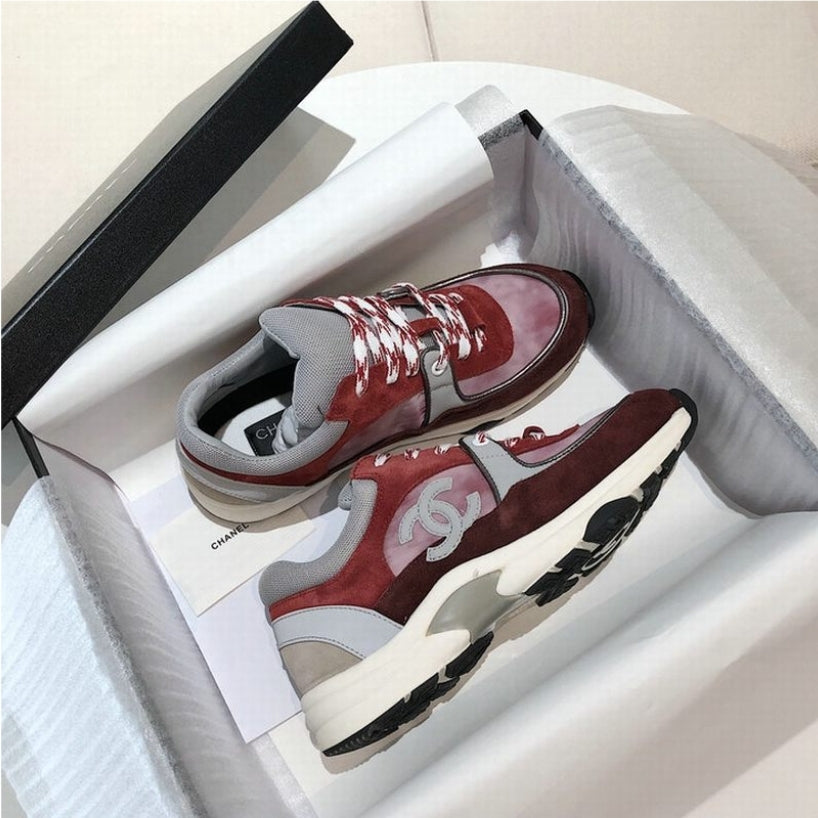 Les baskets sneakers Chanel incarnent un style emblématique et un luxe français.
leur design élégant.pas cher.le moins cher.