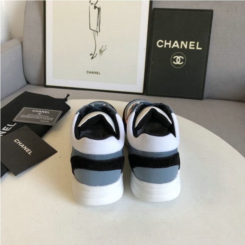 Les baskets sneakers Chanel incarnent un style emblématique et un luxe français.
leur design élégant.pas cher.le moins cher.